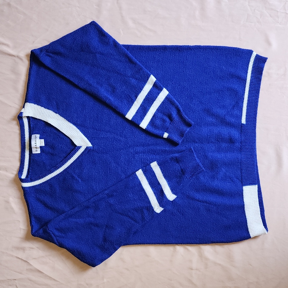Sugarhigh V-Neck Sweater Size L